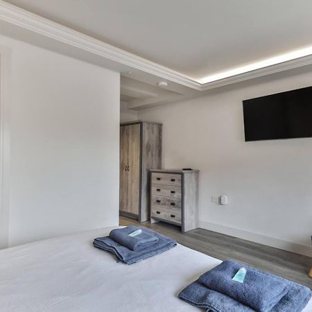 Spacious, Modern 2 Bed Apartment With Ensuites Sheffield Eksteriør billede