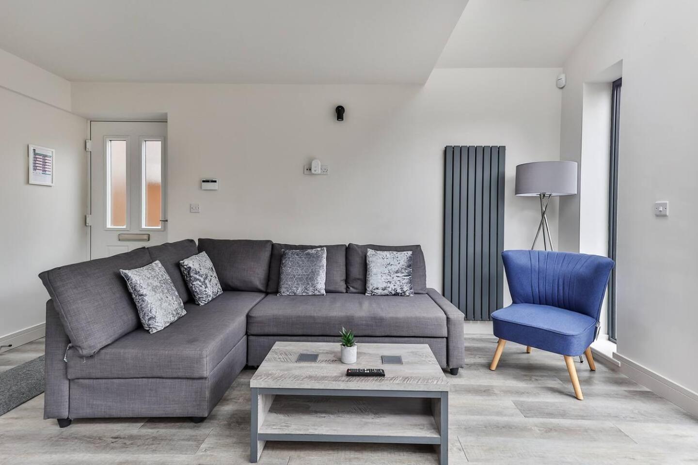 Spacious, Modern 2 Bed Apartment With Ensuites Sheffield Eksteriør billede