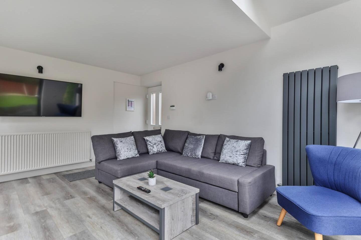 Spacious, Modern 2 Bed Apartment With Ensuites Sheffield Eksteriør billede